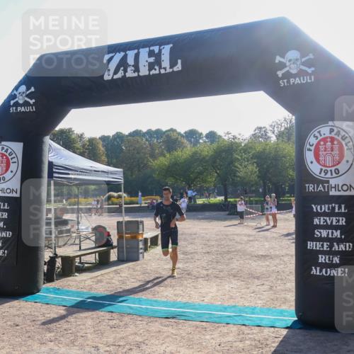 08.09.2024 - Stadtparktriathlon Luisa Fischer http://msf.ph/oto/7031872 08.09.2024 09:42:22 Ziel 75 meine-sportfotos.de