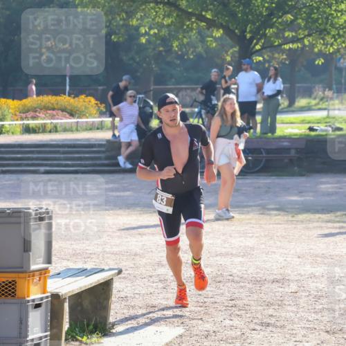 08.09.2024 - Stadtparktriathlon Luisa Fischer http://msf.ph/oto/7031926 08.09.2024 09:42:55 Ziel 83 meine-sportfotos.de