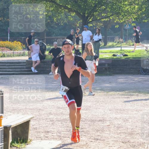 08.09.2024 - Stadtparktriathlon Luisa Fischer http://msf.ph/oto/7031928 08.09.2024 09:42:55 Ziel 83 meine-sportfotos.de