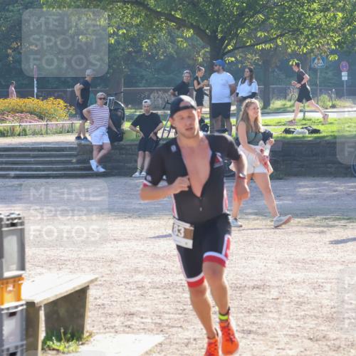08.09.2024 - Stadtparktriathlon Luisa Fischer http://msf.ph/oto/7031930 08.09.2024 09:42:56 Ziel 83 meine-sportfotos.de
