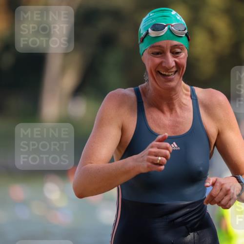 08.09.2024 - Stadtparktriathlon Michael Strokosch http://msf.ph/oto/7031933 08.09.2024 11:13:09 Schwimmen 584, 607, 616 meine-sportfotos.de