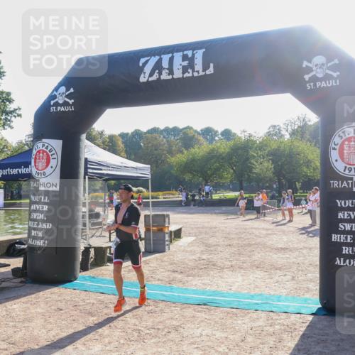 08.09.2024 - Stadtparktriathlon Luisa Fischer http://msf.ph/oto/7031937 08.09.2024 09:42:58 Ziel 83 meine-sportfotos.de