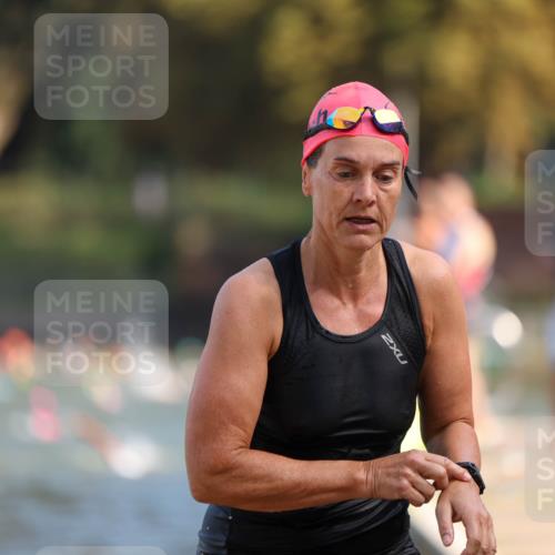 08.09.2024 - Stadtparktriathlon Michael Strokosch http://msf.ph/oto/7031955 08.09.2024 11:13:13 Schwimmen 607, 616 meine-sportfotos.de