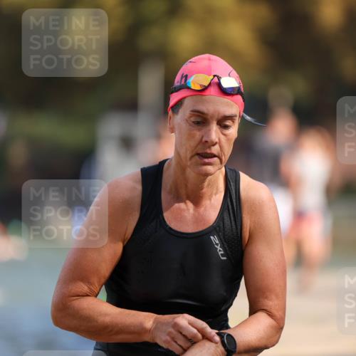 08.09.2024 - Stadtparktriathlon Michael Strokosch http://msf.ph/oto/7031957 08.09.2024 11:13:13 Schwimmen 607, 616 meine-sportfotos.de