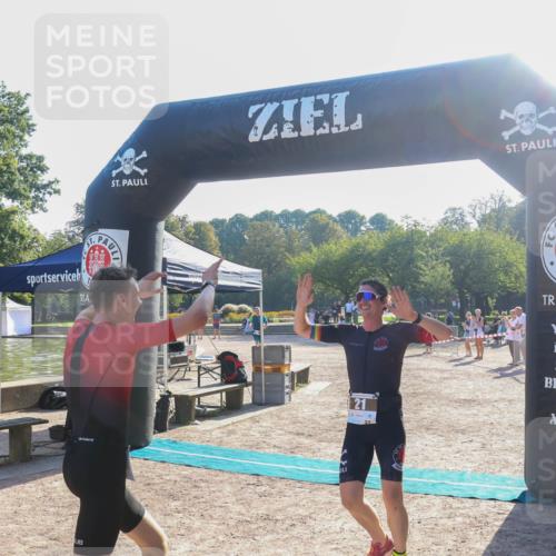 08.09.2024 - Stadtparktriathlon Luisa Fischer http://msf.ph/oto/7031972 08.09.2024 09:43:13 Ziel 21, 27, 63 meine-sportfotos.de