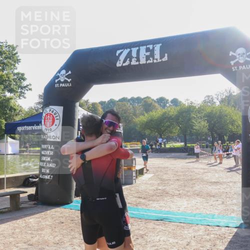 08.09.2024 - Stadtparktriathlon Luisa Fischer http://msf.ph/oto/7031979 08.09.2024 09:43:15 Ziel 21, 27, 63 meine-sportfotos.de