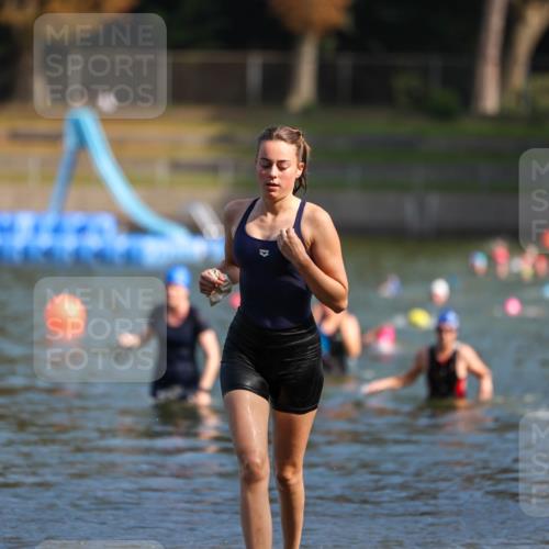 08.09.2024 - Stadtparktriathlon Michael Strokosch http://msf.ph/oto/7031996 08.09.2024 11:13:26 Schwimmen 632, 648 meine-sportfotos.de