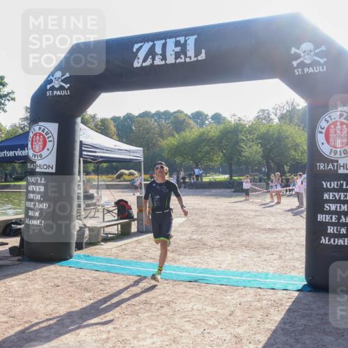 08.09.2024 - Stadtparktriathlon Luisa Fischer http://msf.ph/oto/7031997 08.09.2024 09:43:23 Ziel 63, 80 meine-sportfotos.de
