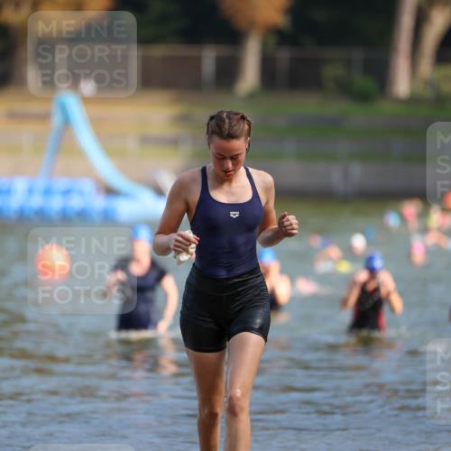 08.09.2024 - Stadtparktriathlon Michael Strokosch http://msf.ph/oto/7031998 08.09.2024 11:13:27 Schwimmen 632, 648 meine-sportfotos.de