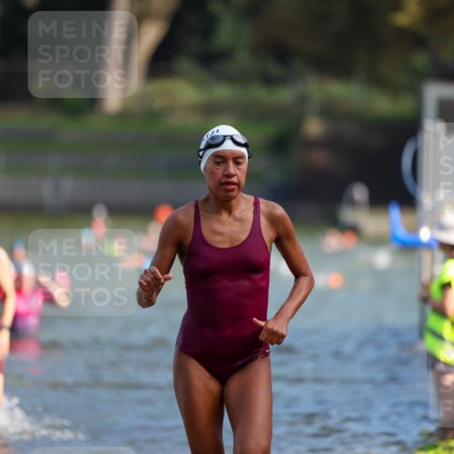 08.09.2024 - Stadtparktriathlon Michael Strokosch http://msf.ph/oto/7032038 08.09.2024 11:13:36 Schwimmen 586, 621, 646, 648 meine-sportfotos.de