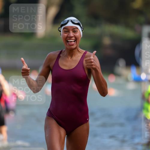 08.09.2024 - Stadtparktriathlon Michael Strokosch http://msf.ph/oto/7032046 08.09.2024 11:13:37 Schwimmen 586, 621, 640, 646, 648 meine-sportfotos.de