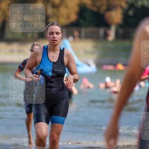 08.09.2024 - Stadtparktriathlon Michael Strokosch http://msf.ph/oto/7032079 08.09.2024 11:13:48 Schwimmen 586, 626, 640, 646, 653 meine-sportfotos.de