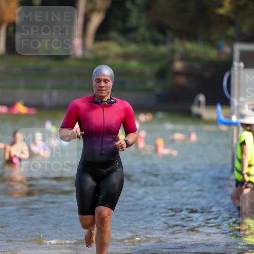08.09.2024 - Stadtparktriathlon Michael Strokosch http://msf.ph/oto/7032088 08.09.2024 11:13:49 Schwimmen 586, 626, 640, 646, 653 meine-sportfotos.de