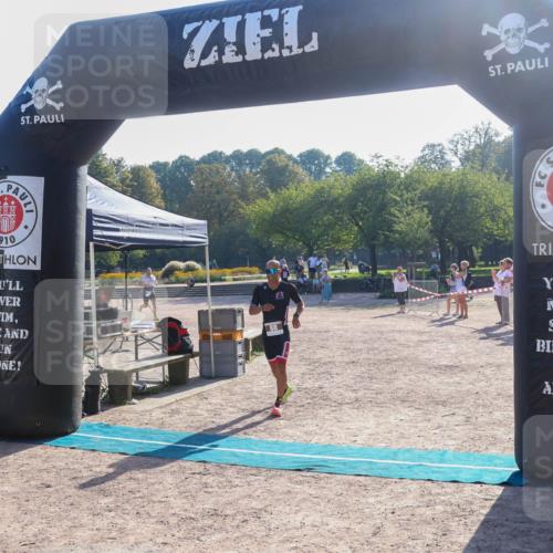 08.09.2024 - Stadtparktriathlon Luisa Fischer http://msf.ph/oto/7032103 08.09.2024 09:44:48 Ziel 54, 88 meine-sportfotos.de