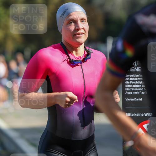 08.09.2024 - Stadtparktriathlon Michael Strokosch http://msf.ph/oto/7032109 08.09.2024 11:13:53 Schwimmen 626, 640, 653 meine-sportfotos.de