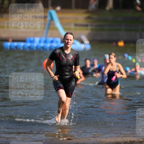 08.09.2024 - Stadtparktriathlon Michael Strokosch http://msf.ph/oto/7032117 08.09.2024 11:13:58 Schwimmen 571, 576, 592, 608, 653 meine-sportfotos.de