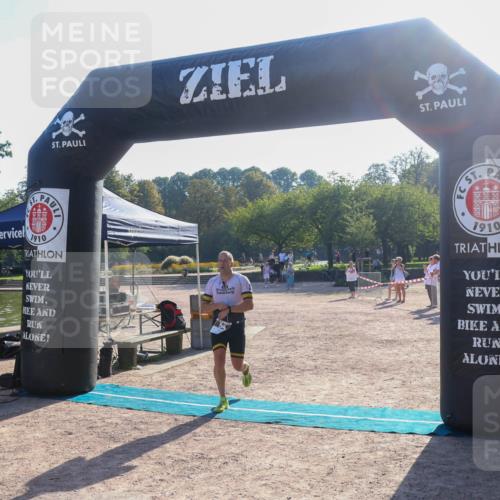 08.09.2024 - Stadtparktriathlon Luisa Fischer http://msf.ph/oto/7032119 08.09.2024 09:44:53 Ziel 54, 88 meine-sportfotos.de