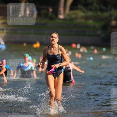 08.09.2024 - Stadtparktriathlon Michael Strokosch http://msf.ph/oto/7032151 08.09.2024 11:14:05 Schwimmen 571, 576, 592, 605, 608, 613, 660 meine-sportfotos.de