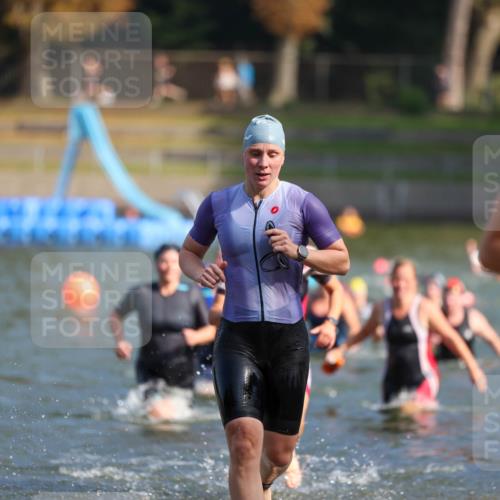 08.09.2024 - Stadtparktriathlon Michael Strokosch http://msf.ph/oto/7032168 08.09.2024 11:14:08 Schwimmen 571, 576, 592, 605, 608, 613, 629, 642, 660 meine-sportfotos.de