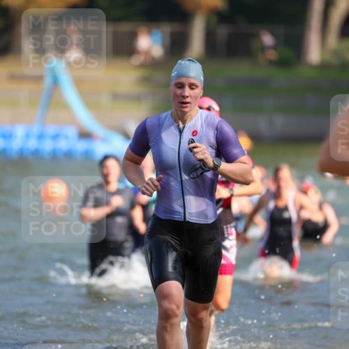 08.09.2024 - Stadtparktriathlon Michael Strokosch http://msf.ph/oto/7032175 08.09.2024 11:14:09 Schwimmen 571, 576, 592, 605, 608, 613, 614, 629, 642, 660 meine-sportfotos.de