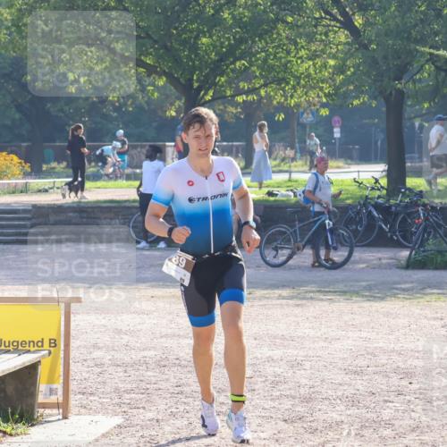 08.09.2024 - Stadtparktriathlon Luisa Fischer http://msf.ph/oto/7032221 08.09.2024 09:47:05 Ziel 71, 89 meine-sportfotos.de