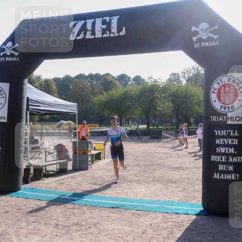 08.09.2024 - Stadtparktriathlon Luisa Fischer http://msf.ph/oto/7032229 08.09.2024 09:47:07 Ziel 89 meine-sportfotos.de