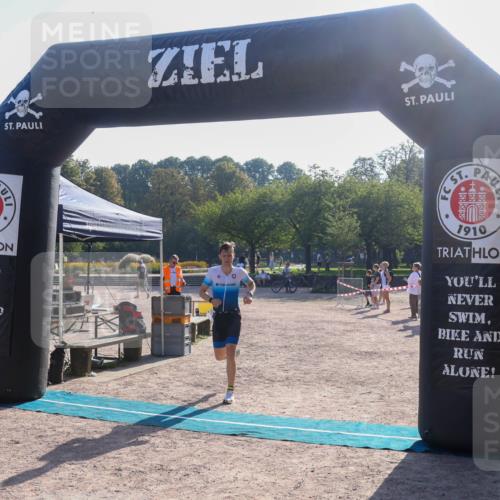 08.09.2024 - Stadtparktriathlon Luisa Fischer http://msf.ph/oto/7032232 08.09.2024 09:47:07 Ziel 89 meine-sportfotos.de