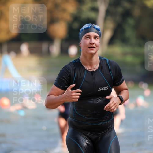 08.09.2024 - Stadtparktriathlon Michael Strokosch http://msf.ph/oto/7032294 08.09.2024 11:14:30 Schwimmen 563, 564, 588, 606, 609, 620, 634 meine-sportfotos.de