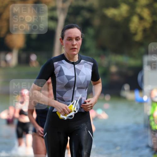 08.09.2024 - Stadtparktriathlon Michael Strokosch http://msf.ph/oto/7032301 08.09.2024 11:14:33 Schwimmen 564, 588, 606, 609, 618, 620, 630, 634 meine-sportfotos.de