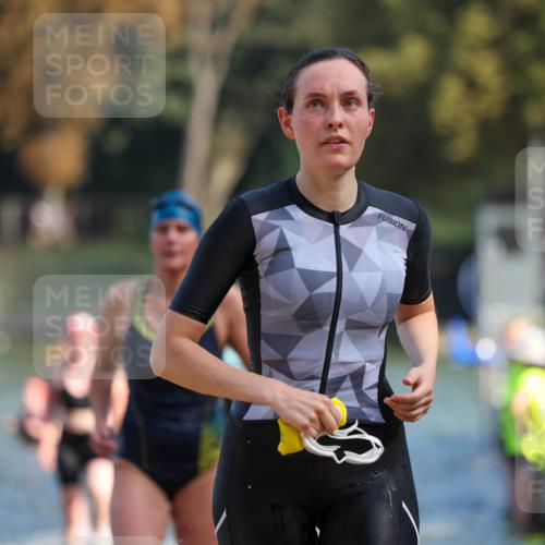 08.09.2024 - Stadtparktriathlon Michael Strokosch http://msf.ph/oto/7032309 08.09.2024 11:14:34 Schwimmen 564, 588, 606, 609, 618, 620, 630, 634 meine-sportfotos.de