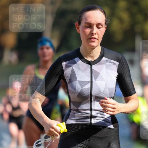 08.09.2024 - Stadtparktriathlon Michael Strokosch http://msf.ph/oto/7032313 08.09.2024 11:14:35 Schwimmen 564, 588, 606, 609, 618, 620, 630, 634 meine-sportfotos.de