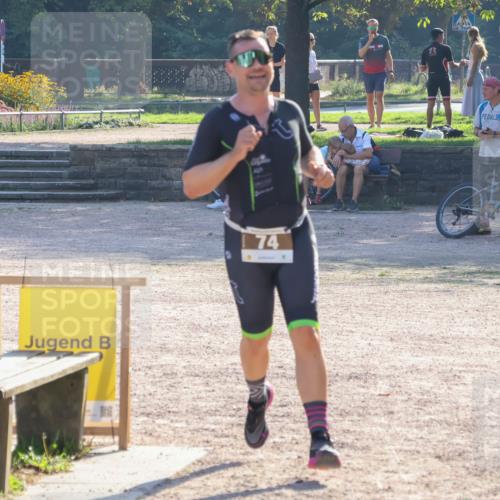 08.09.2024 - Stadtparktriathlon Luisa Fischer http://msf.ph/oto/7032355 08.09.2024 09:49:39 Ziel 61, 74 meine-sportfotos.de