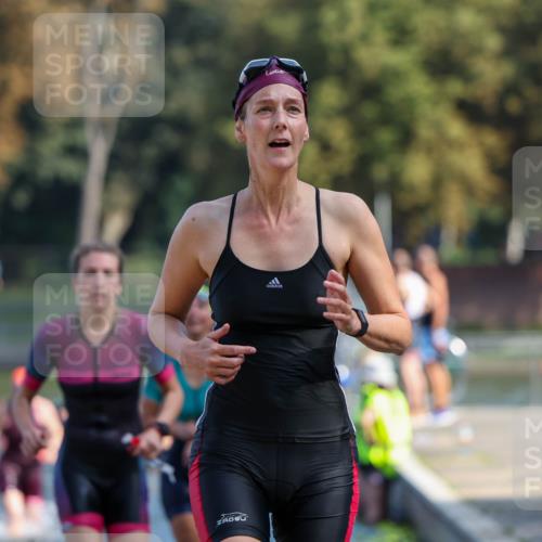 08.09.2024 - Stadtparktriathlon Michael Strokosch http://msf.ph/oto/7032366 08.09.2024 11:14:44 Schwimmen 564, 573, 589, 609, 618, 627, 630, 649, 661 meine-sportfotos.de