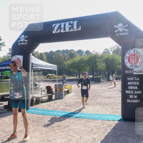 08.09.2024 - Stadtparktriathlon Luisa Fischer http://msf.ph/oto/7032388 08.09.2024 09:49:47 Ziel 30, 61, 72, 74 meine-sportfotos.de