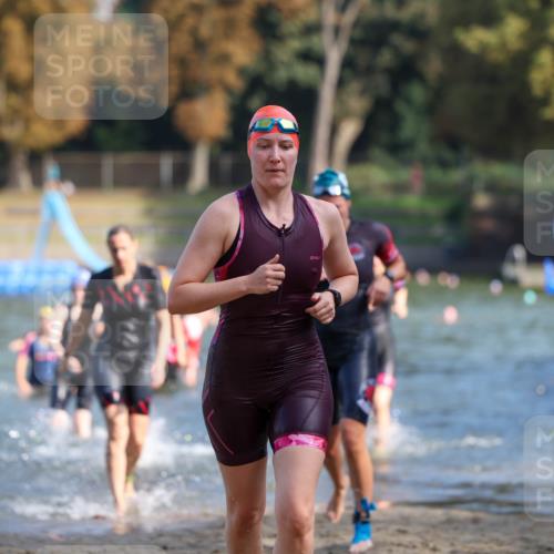 08.09.2024 - Stadtparktriathlon Michael Strokosch http://msf.ph/oto/7032391 08.09.2024 11:14:51 Schwimmen 573, 589, 590, 610, 612, 627, 638, 649, 661 meine-sportfotos.de