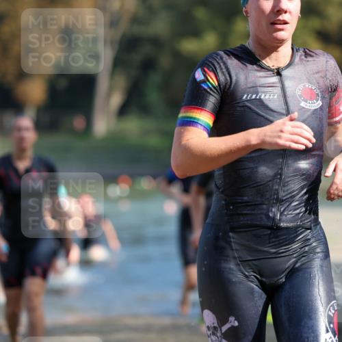 08.09.2024 - Stadtparktriathlon Michael Strokosch http://msf.ph/oto/7032413 08.09.2024 11:14:54 Schwimmen 573, 589, 590, 610, 612, 627, 638, 649, 661 meine-sportfotos.de