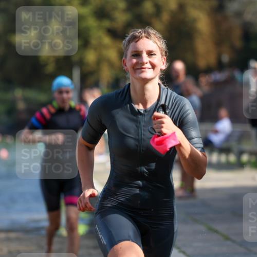 08.09.2024 - Stadtparktriathlon Michael Strokosch http://msf.ph/oto/7032420 08.09.2024 11:14:55 Schwimmen 580, 589, 590, 610, 612, 627, 638, 649, 661 meine-sportfotos.de