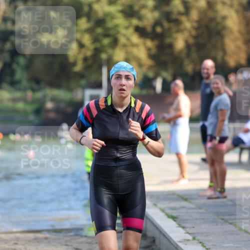 08.09.2024 - Stadtparktriathlon Michael Strokosch http://msf.ph/oto/7032425 08.09.2024 11:14:56 Schwimmen 580, 589, 590, 610, 612, 627, 638, 649 meine-sportfotos.de