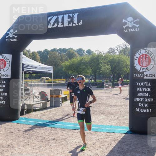 08.09.2024 - Stadtparktriathlon Luisa Fischer http://msf.ph/oto/7032444 08.09.2024 09:50:43 Ziel 6, 92 meine-sportfotos.de