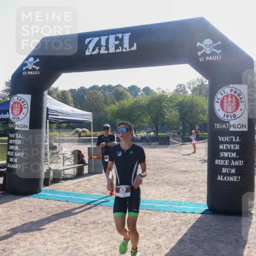 08.09.2024 - Stadtparktriathlon Luisa Fischer http://msf.ph/oto/7032447 08.09.2024 09:50:44 Ziel 6, 92 meine-sportfotos.de
