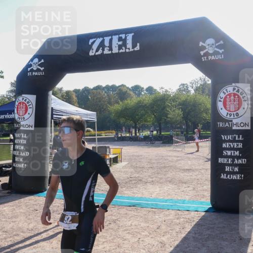 08.09.2024 - Stadtparktriathlon Luisa Fischer http://msf.ph/oto/7032452 08.09.2024 09:50:45 Ziel 6, 92 meine-sportfotos.de