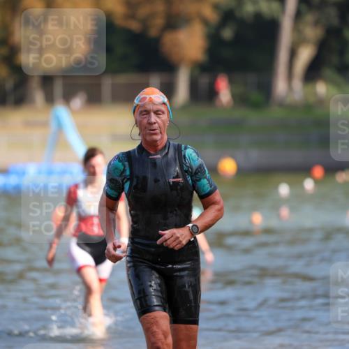08.09.2024 - Stadtparktriathlon Michael Strokosch http://msf.ph/oto/7032494 08.09.2024 11:15:07 Schwimmen 570, 580, 638, 662 meine-sportfotos.de