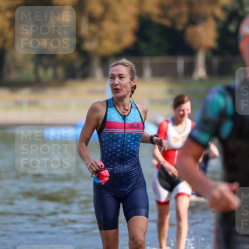 08.09.2024 - Stadtparktriathlon Michael Strokosch http://msf.ph/oto/7032500 08.09.2024 11:15:09 Schwimmen 570, 580, 662 meine-sportfotos.de