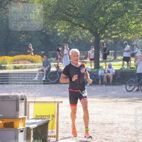 08.09.2024 - Stadtparktriathlon Luisa Fischer http://msf.ph/oto/7032504 08.09.2024 09:51:17 Ziel 3, 14 meine-sportfotos.de