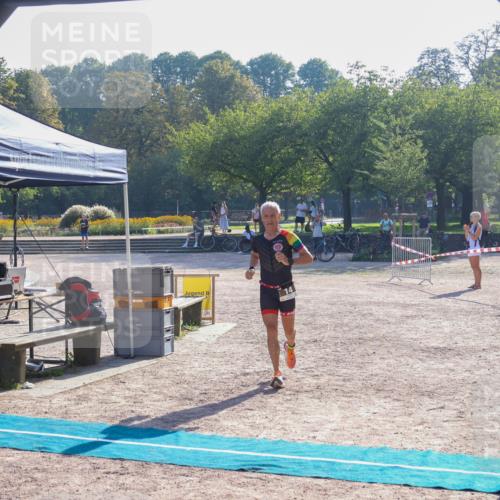 08.09.2024 - Stadtparktriathlon Luisa Fischer http://msf.ph/oto/7032514 08.09.2024 09:51:19 Ziel 3, 14 meine-sportfotos.de