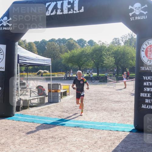 08.09.2024 - Stadtparktriathlon Luisa Fischer http://msf.ph/oto/7032516 08.09.2024 09:51:19 Ziel 3, 14 meine-sportfotos.de