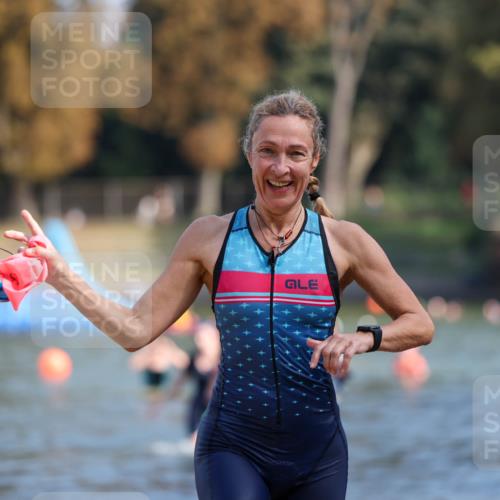 08.09.2024 - Stadtparktriathlon Michael Strokosch http://msf.ph/oto/7032517 08.09.2024 11:15:11 Schwimmen 570, 580, 662 meine-sportfotos.de