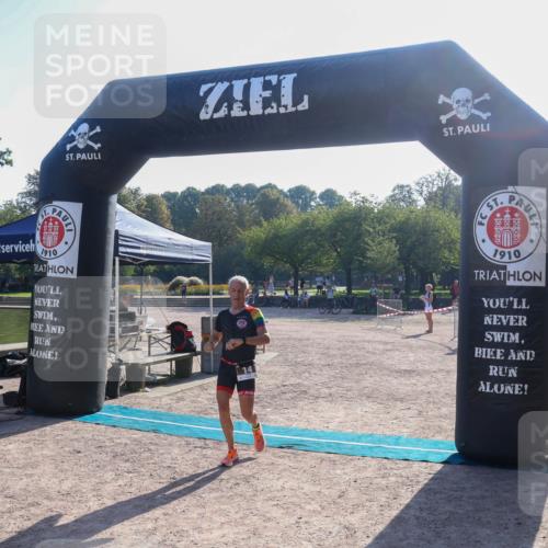 08.09.2024 - Stadtparktriathlon Luisa Fischer http://msf.ph/oto/7032522 08.09.2024 09:51:20 Ziel 3, 14 meine-sportfotos.de