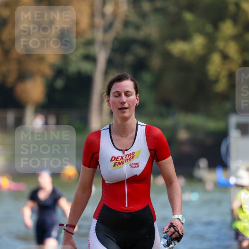 08.09.2024 - Stadtparktriathlon Michael Strokosch http://msf.ph/oto/7032531 08.09.2024 11:15:14 Schwimmen 622, 662 meine-sportfotos.de