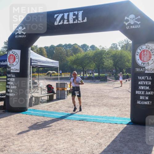 08.09.2024 - Stadtparktriathlon Luisa Fischer http://msf.ph/oto/7032532 08.09.2024 09:51:42 Ziel 58 meine-sportfotos.de